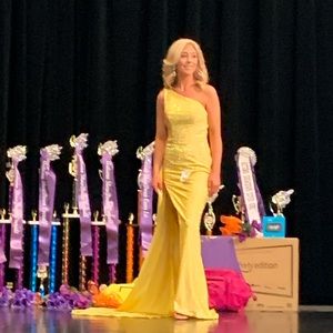 Sherri Hill dress size 2